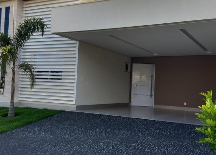 Casa em Condomnio - Casa em Condomnio de 4 quartos 220m no Jardins Valncia em Goinia