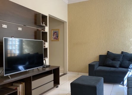 Casa Residencial Santa F - Casa de 3 quartos 250m no Residencial Santa F em Goinia